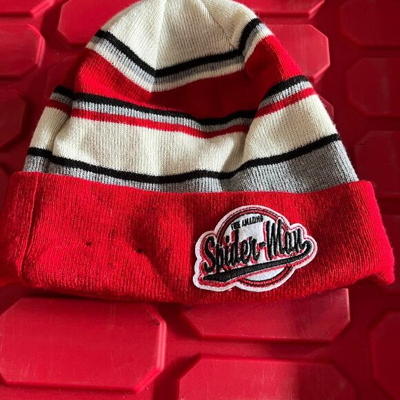 New Era Marvel Spiderman Adult O/S Beanie - Picture 2 of 5